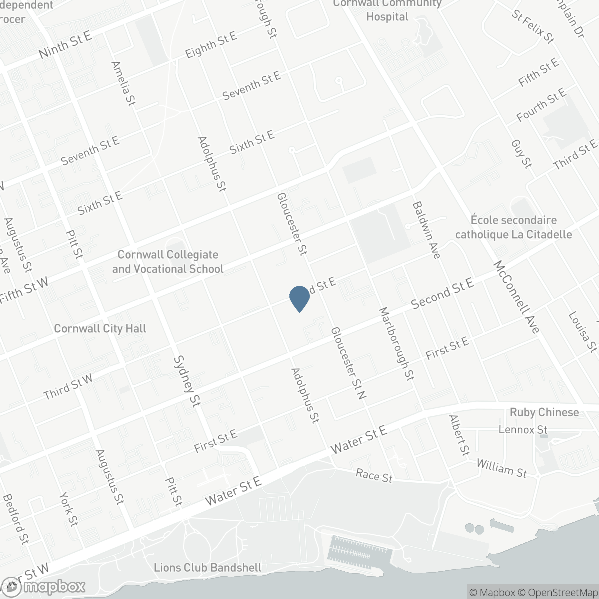 326 THIRD STREET E, Cornwall, Ontario K6H 2E4